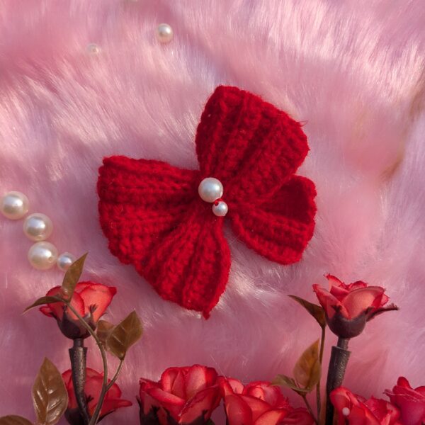 woollen hair bow with alligator clip